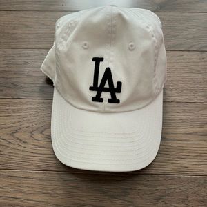 White LA baseball cap